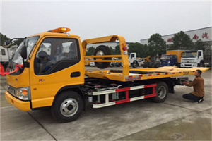 保靖哪里有拖车服务