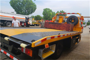 保靖附近拖车电话号码服务