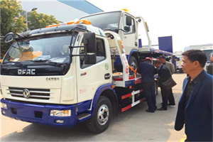 保靖汽车道路救援拖车价格